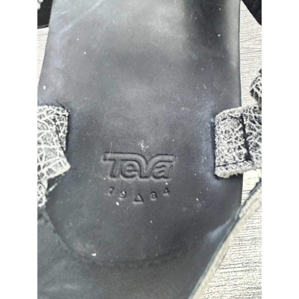 Teva Flatform Universal Shoes Womens Size 9 Black Crackle Strap Platform Sandals